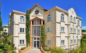 Mandela Court Suites Grenada